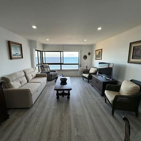 Beachfront Amazing Location - 19Th Hole Понта Делгада Екстериор снимка