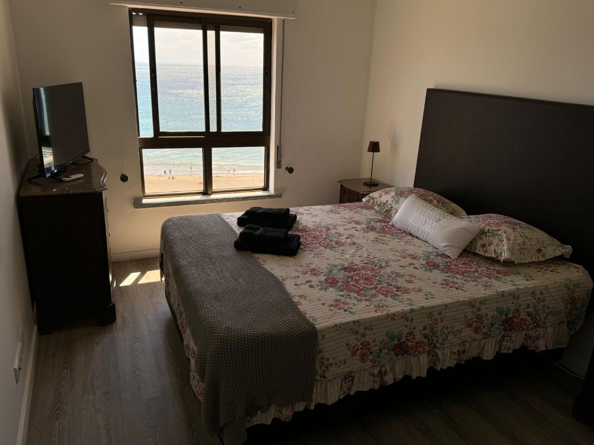 Beachfront Amazing Location - 19Th Hole Понта Делгада Екстериор снимка