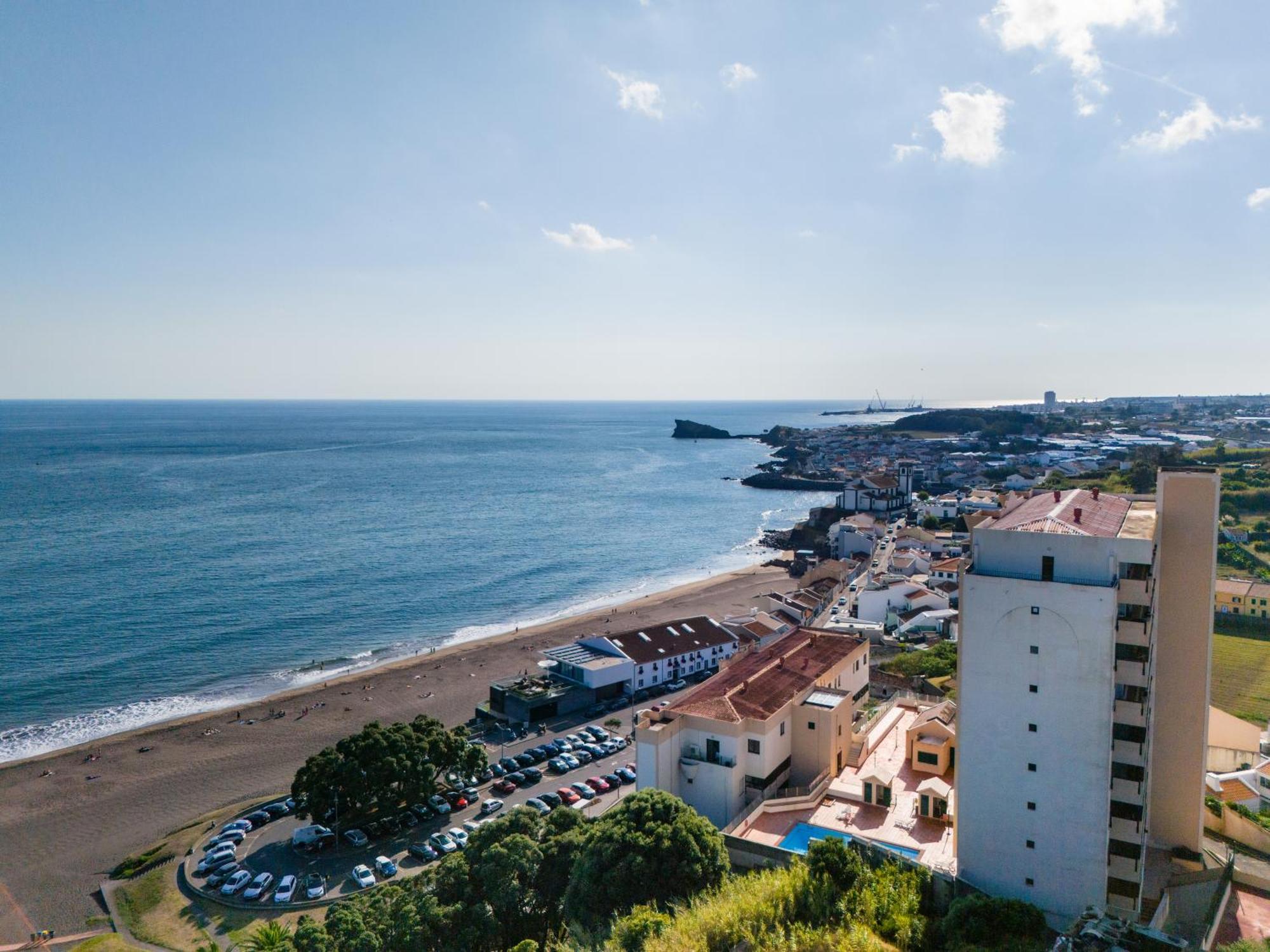 Beachfront Amazing Location - 19Th Hole Понта Делгада Екстериор снимка